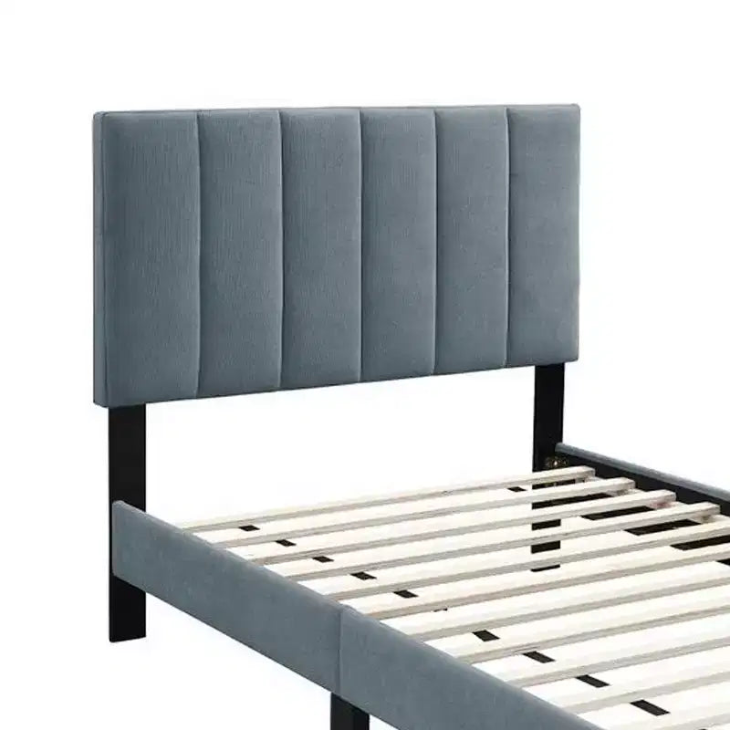Letto singolo Royal Hampton, rivestimento in lino grigio chiaro trapuntato a canali morbidi