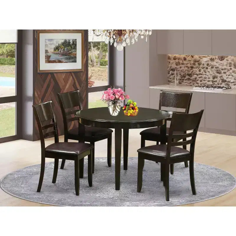 Tavolo da pranzo rotondo HomeStock a 5 pezzi, piano in legno massello con finitura cappuccino e 4 sedie