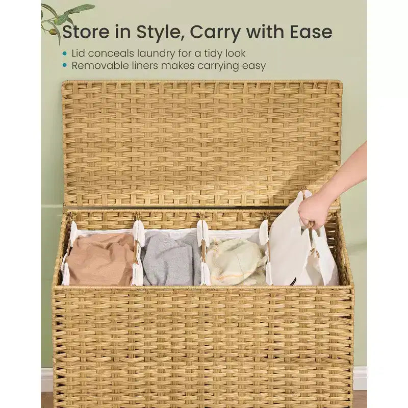 SONGMICS Cesto Portabiancheria con Coperchio, Cesto Portabiancheria in PE Rattan con Fodera Rimovibile, Cesto Portaoggetti, 4 Scomparti, 210 L, Giallo Oca